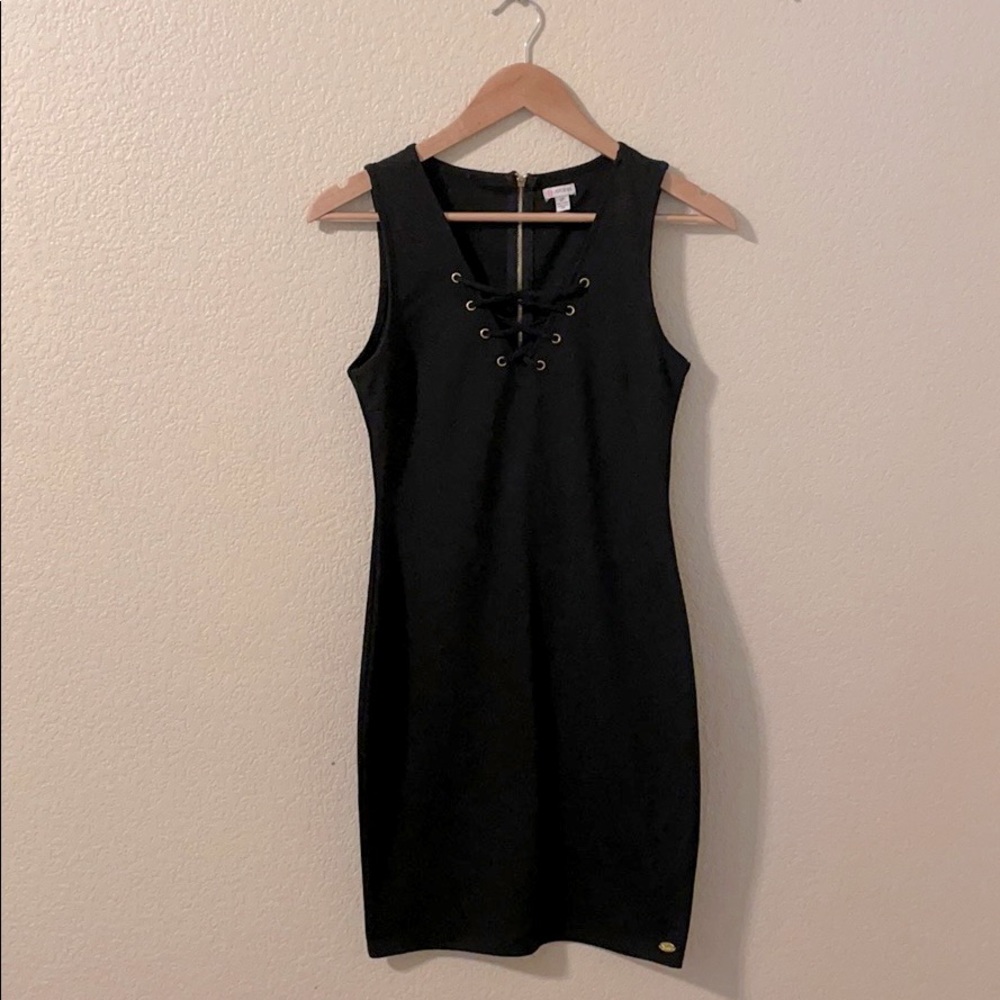 Cute black dress
